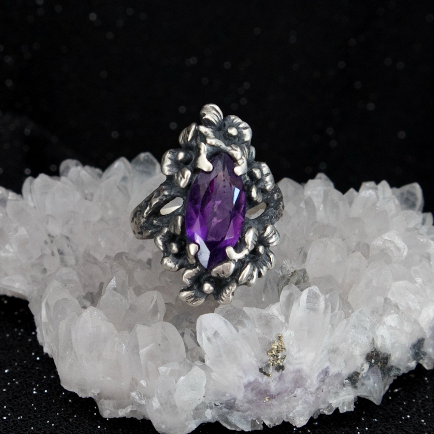Nightshade Ring (Amethyst, Citrine and Onyx Versions)