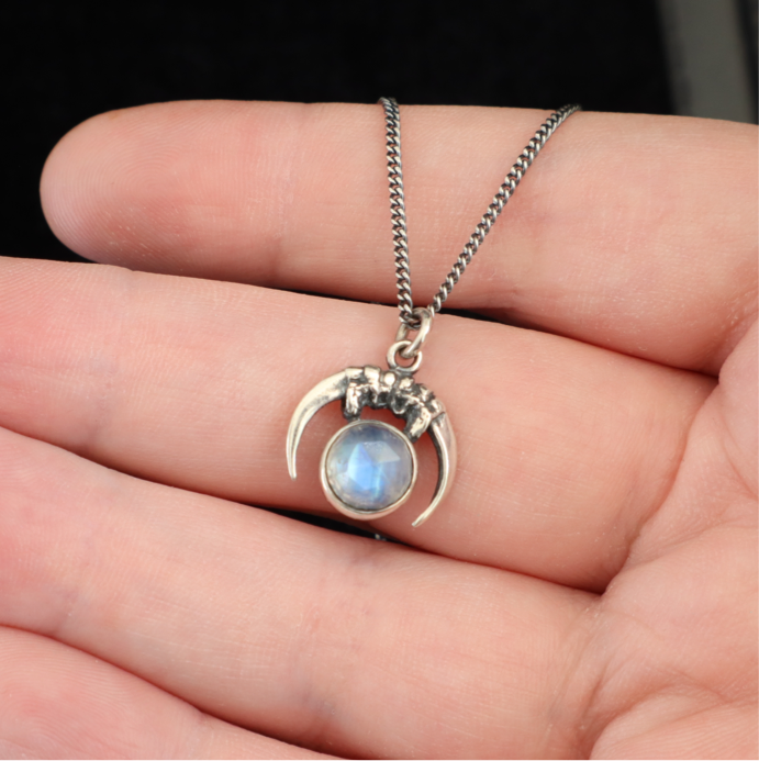 Luna Obscura Pendant
