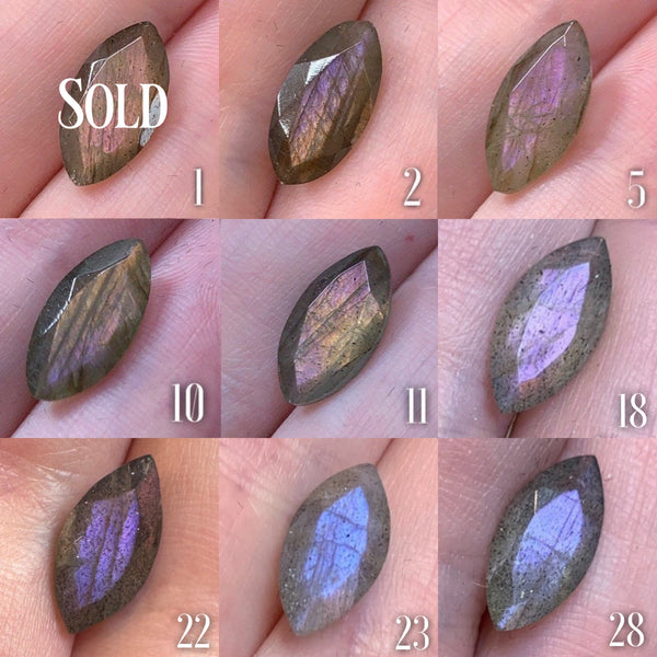 Aphrodite Ring (Limited Edition Purple Labradorite)