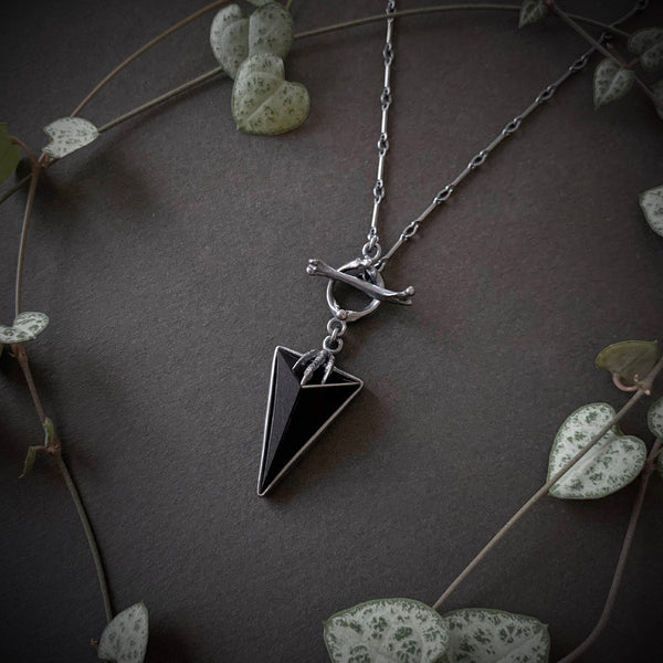 Hexen Pendant