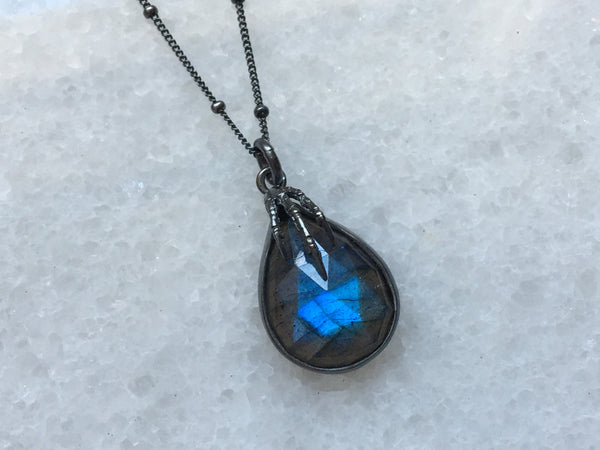 Eyrie Pendant
