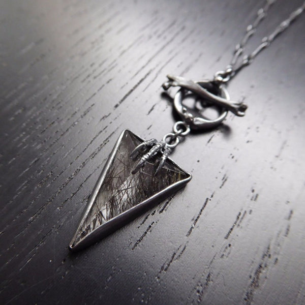 Hexen Pendant