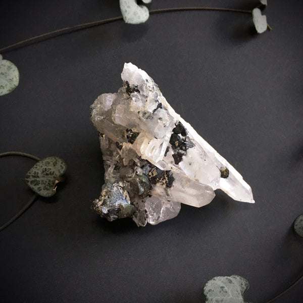 Quartz with sphalerite