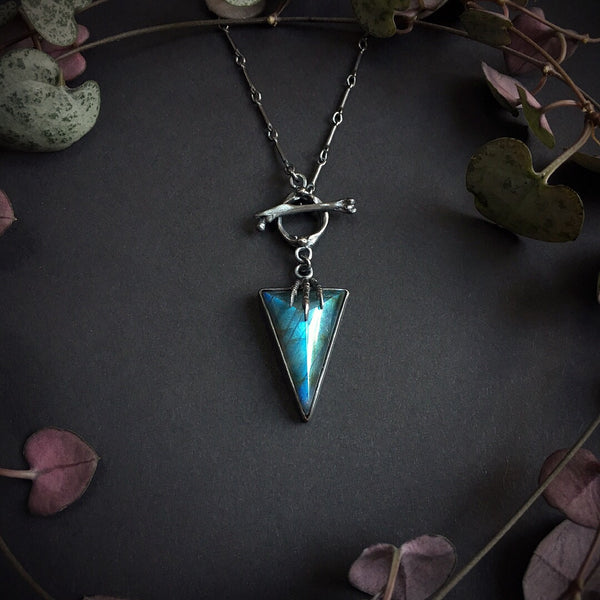 Hexen Pendant