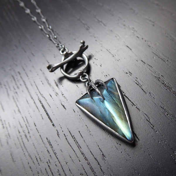 Hexen Pendant