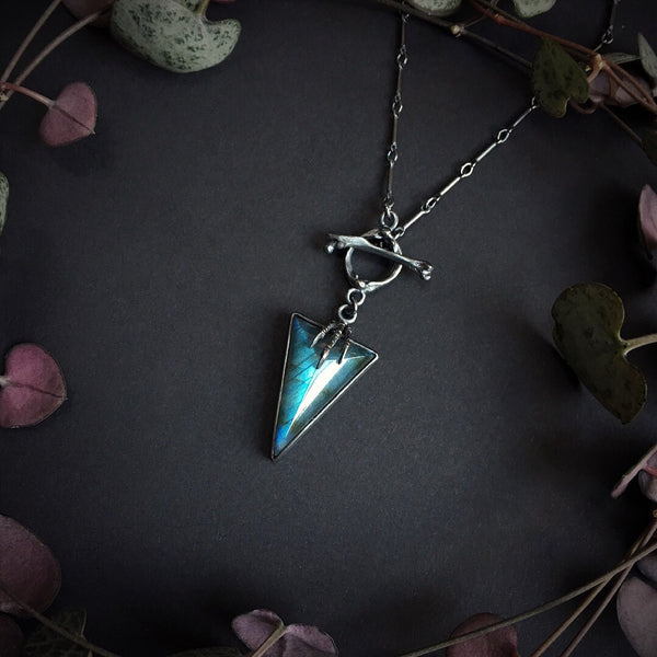 Hexen Pendant