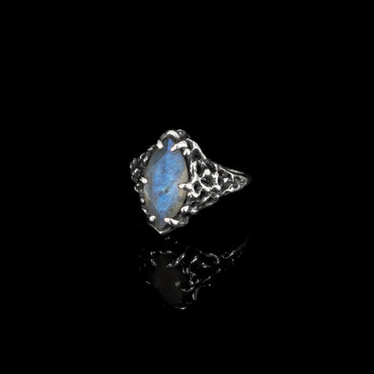 Aphrodite Ring - Labradorite - Size 6.5 - Ready to Ship