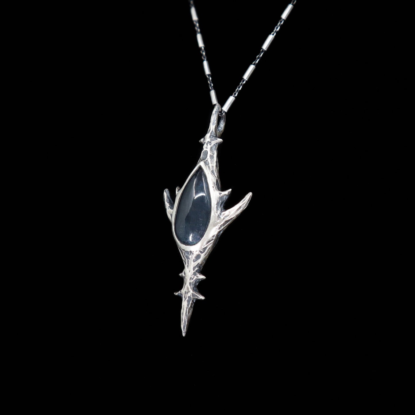 Dagon Pendant - Moss Aquamarine - 17 Inches - Ready to ship