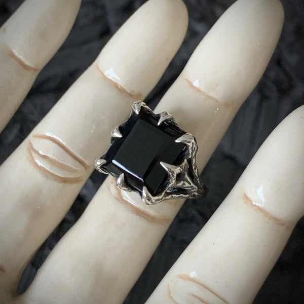 The Dark Embrace Ring - (Garnet and Onyx versions)