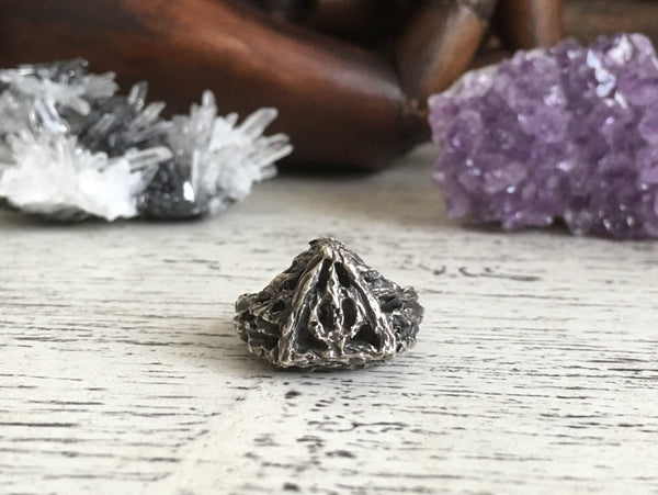 Discontinued - Deathly Hallows “In to the Forest” Ring