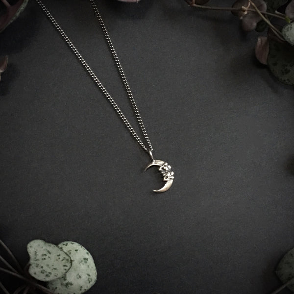 La Petite Lune Pendant