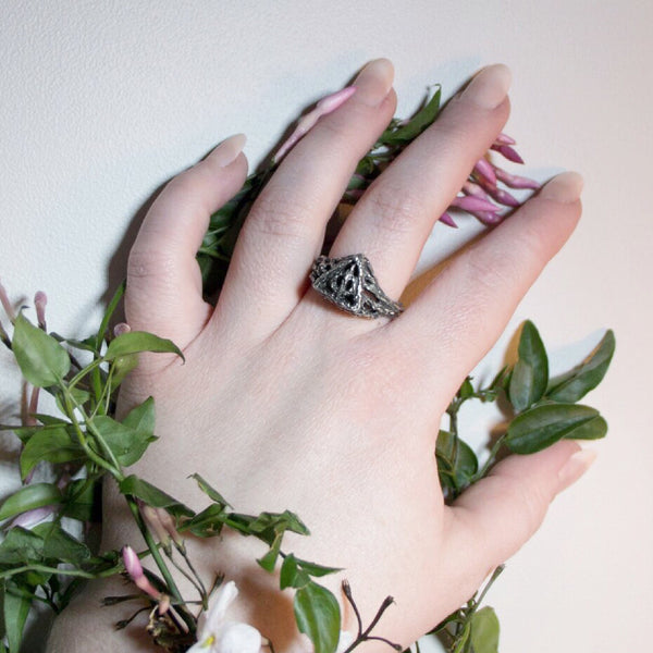 Discontinued - Deathly Hallows “In to the Forest” Ring