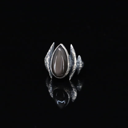 Lestat Ring (Grey Moonstone and Labradorite)