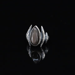 Lestat Ring (Grey Moonstone and Labradorite)